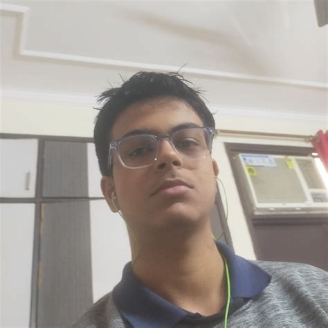 Lakshya - English teacher in New Delhi - ₹550/h