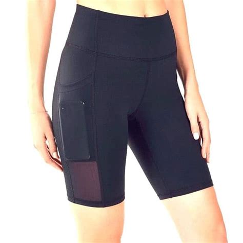 Get gym shorts inspired by Sara Aali Khan’s stylish gym wear collection ...