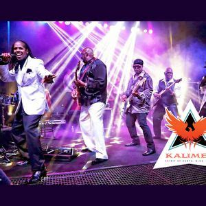 Kalimba [The spirit of Earth, Wind & Fire] at The Headliners Club, The ...