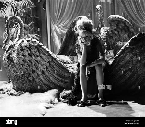 Marisa mell french hi-res stock photography and images - Alamy