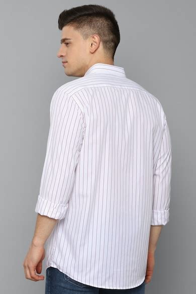 Buy Men White Slim Fit Stripe Full Sleeves Casual Shirts Online ...