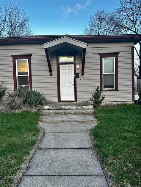 2 Beds 1 Bath - Apartment - Property Rentals - Medford, Oregon ...