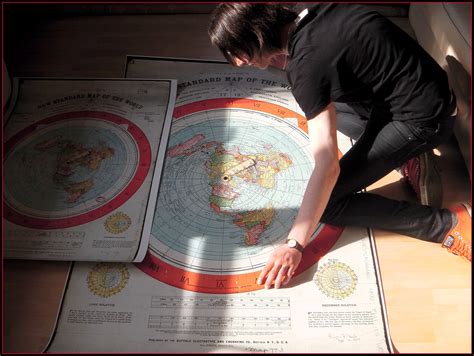 Buy Flat Earth - Flat Earth : 60 x 40 Inches - Gleasons New Standard of ...