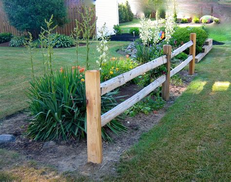 21 Perfect Split Rail Fence Landscape Ideas - Home Decoration and ...