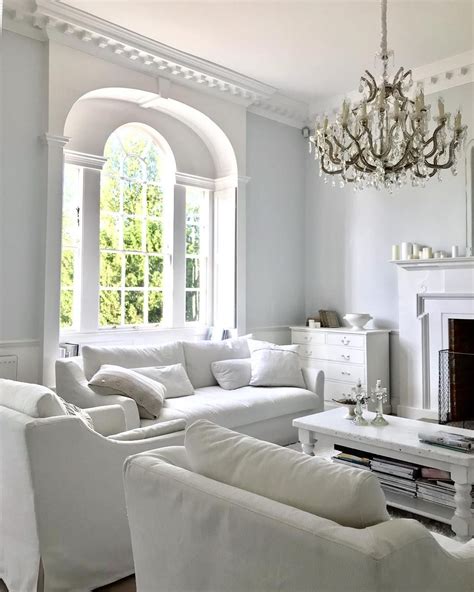 23 Stunning French Country Living Room Decor Ideas