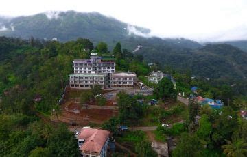 Memorable 3 Days 2 Nights Munnar Tour Package | Munnar Trip Package for ...