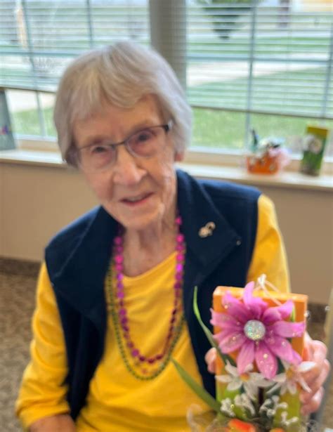 Leona Elsie Shoksnyder - 2022 - Buresh Funeral Homes