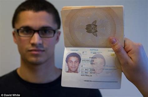 市面上假护照泛滥，应该如何辨别护照真伪 - 知乎
