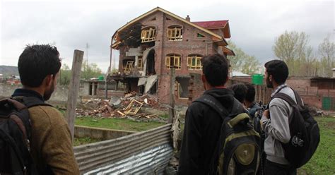 Encounter deaths in a Central Kashmir town leave a trail of anger and ...