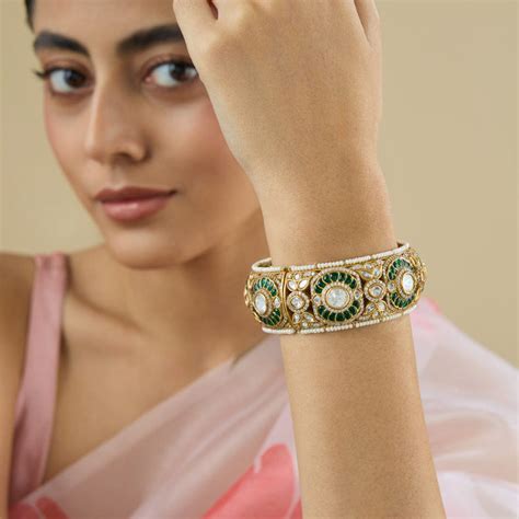 Regal Kundan Bangles Set | Discover New Kundan Bangles Designs