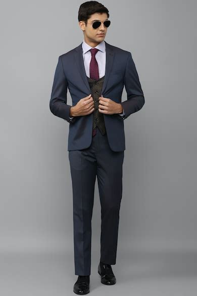 Buy Men Navy Slim Fit Textured Formal Three Piece Suit Online - 797298 ...