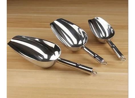 Concrete Scoop: Choosing for Reliable Slump Tests