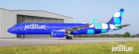 Newly Refurbished: Inside Emirates Boeing 777 | FlightChic