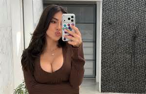 “This is wild”- Internet reacts after Lena The Plug calls Jason Luv “large” in front of husband ...