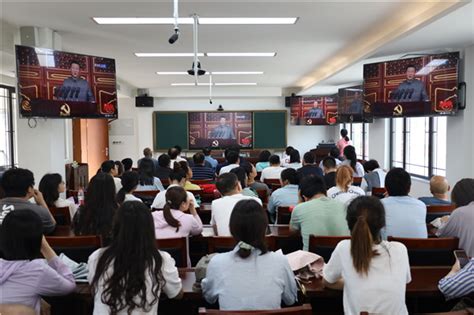 我市组织高中英语骨干教师参加2022年河南省高中英语教材培训--新闻中心