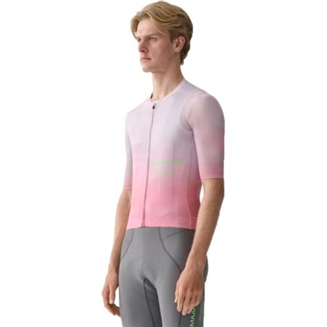 Buy MAAP Cycling Clothing Online Here | BIKE24