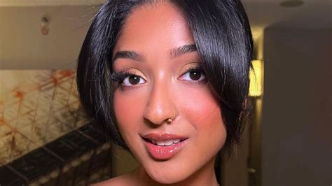 Lipstick-as-blush is gaining popularity as a trend, but it isn't a new ...