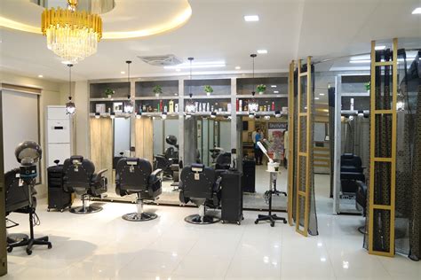 Contact Revive Beauty Salon | Lahore, Gujrat, Kharian, Jehlum - Book ...