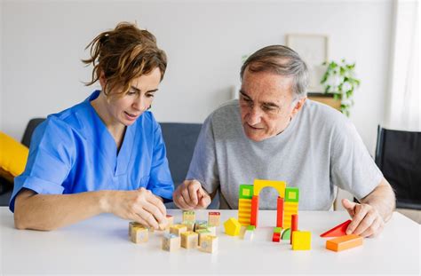 What is the Difference Between Forgetfulness and Dementia?