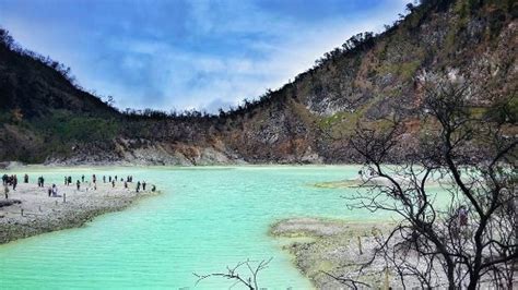 Beautiful volcanic crater - Reviews, Photos - White Crater - Tripadvisor