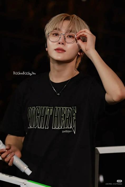 Pin by Blenissa Joy Aprecio on aa.Seventeen 🩷🩵 in 2025 | Seungkwan, Boo ...