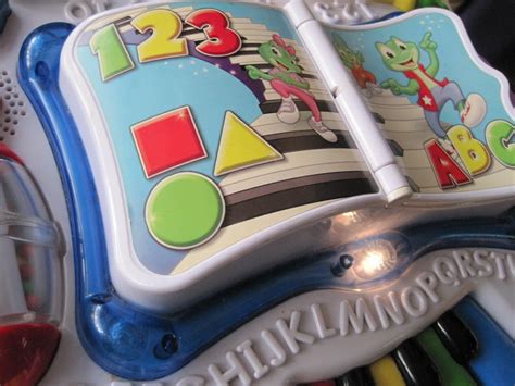 JuaiMurah: Leapfrog Activity Table
