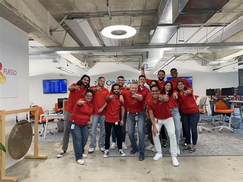 One Park Financial, una institución financiera para pequeños negocios - Primera Hora