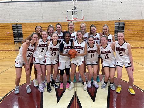 Girls Basketball Team 的图像结果