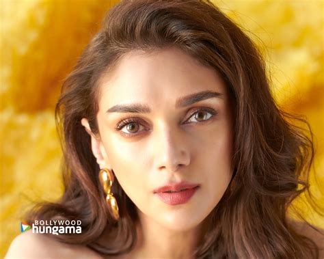 Aditi Rao Hydari Wallpapers | aditi-rao-hydari-3-32 - Bollywood Hungama