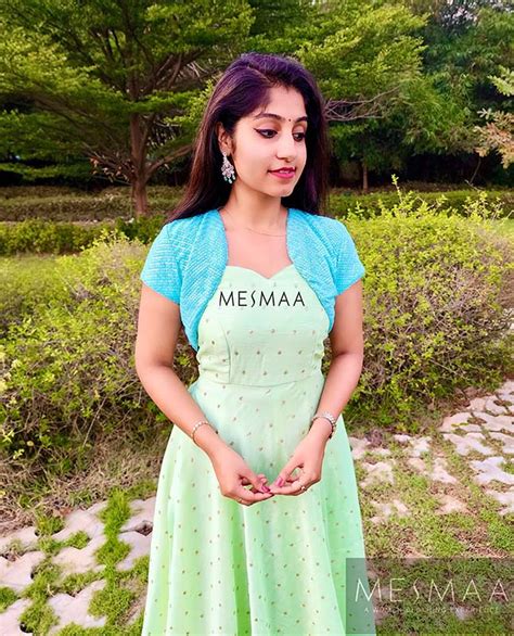 Purple lilac floral gown – Mesmaa