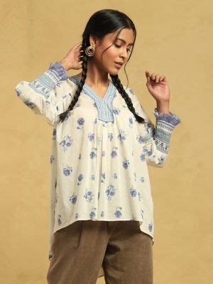 12 Kurti & Jeans Looks To Help You Nail The Indo-Western Style | LBB