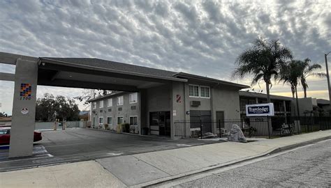 TRAVELODGE BY WYNDHAM FAIRPLEX POMONA - Hotel Reviews, Photos, Rate ...