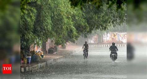 Chennai likely to get light rain over 24 hours, forecast weathermen ...