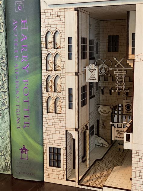 Book QR Code 的图像结果