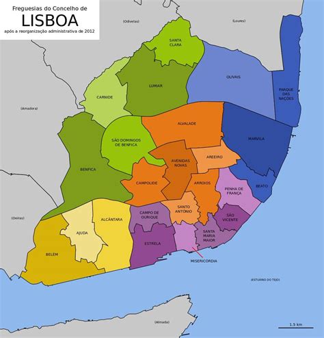 Map of Lisbon neighborhood: surrounding area and suburbs of Lisbon