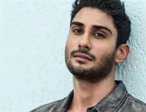 Prateik Babbar Gets Engaged To This Beautiful Girl - lifeberrys.com