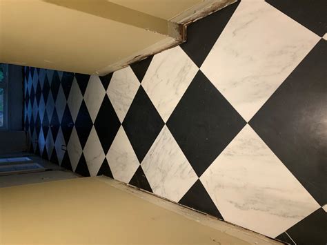Checkerboard Floor: Classic Bianco & Nero Marquina - Marble Trend ...