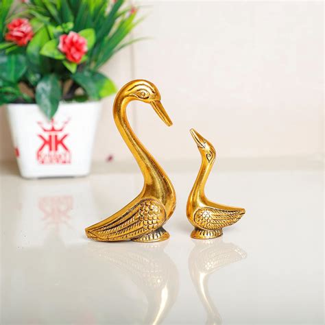 Buy Prince Home Decor & Gifts Love Birds swan metal Showpiece Set ...