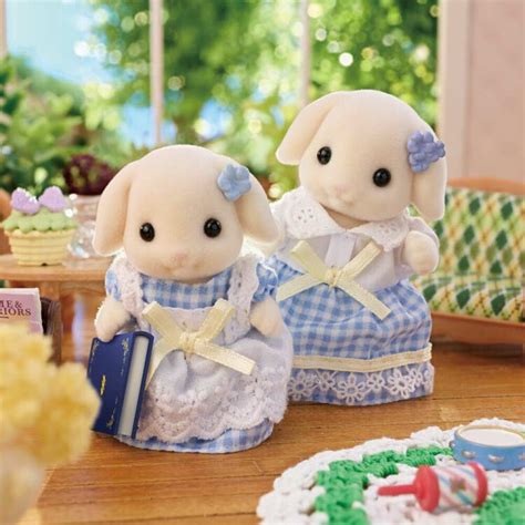 Sylvanian Families Flora Rabbit Family Calico | Ubuy India