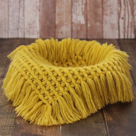 Babymoon Petal Layer Blanket Basket Filler | Baby Photography Props| Y ...