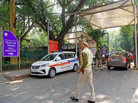 DUSU election: Delhi HC stays victory procession across city