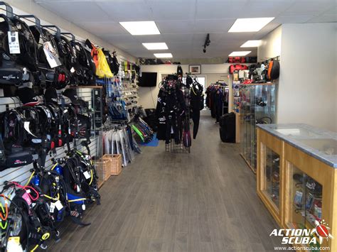Montreal Scuba Diving Shop Action Scuba: Dive Gear, courses, service