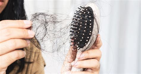 Babool (Indian Gum) Guide : 10 Benefits, Uses & Effects