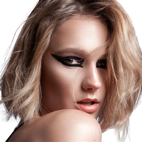 L.A. Girl Hyper Cake Liner Pot-Smoke Out Black