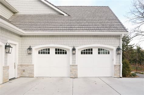 3 Reasons Why James Hardie Siding is Perfect for Your Shingle Style Home