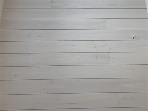 Shiplap Walls - Upscale Flooring and Carpentry