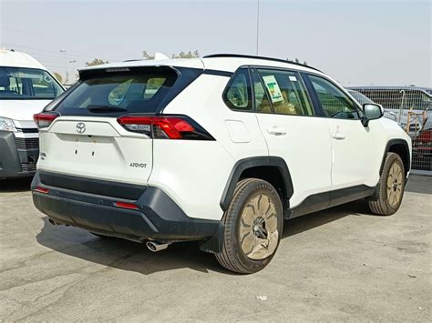 Toyota white toyota rav 4 2022 White | Monstro Hard