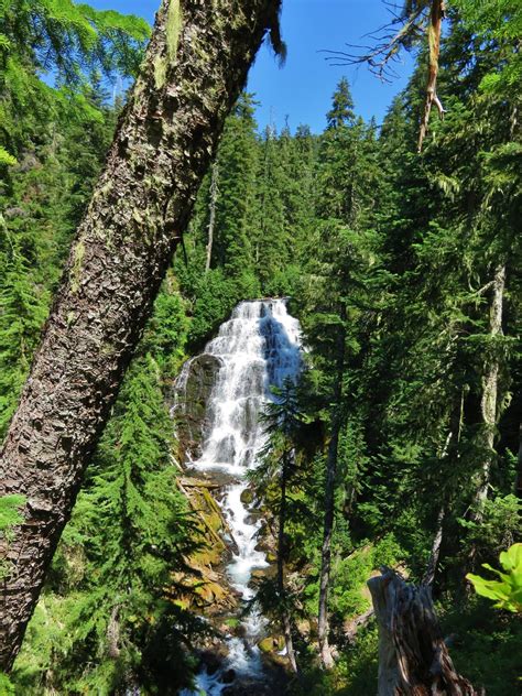 Duncan Falls in Three Sisters Wilderness, Oregon | Oregon waterfalls ...