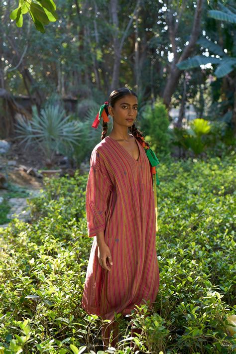 Sophia Hand woven stripe jamdani kurta – indigenecraft.com
