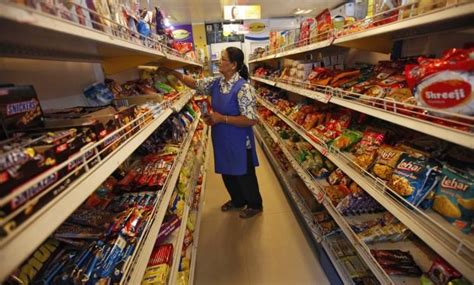 Kishore Biyani's Future Group eyeing to acquire HyperCity - IBTimes India
